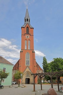 Neo-Gothic St Mary's Church, brick church, town church, Gräfenhainichen, Saxony-Anhalt, Germany