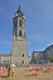 Red Tower with sandy beach and Händel statue, Georg Friedrich Händel, empty, deckchairs, beach,