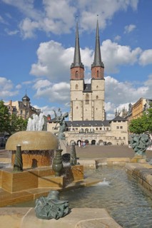 Late Gothic Market Church of Our Lady and Göbel Fountain by Bernd Göbel 1999, Renaissance,