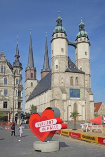 Market square with late gothic market church with twin towers, landmark, people, pedestrian,