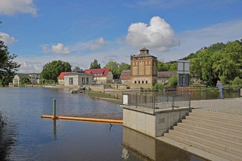 Barrage on the Saale with steps, bank with houses, Saale valley, Bad Kösen, Saale, Naumburg,