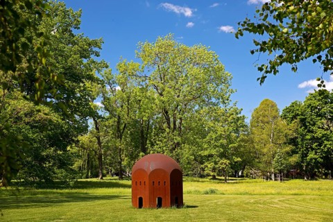 Work of art in the spa gardens of Bad Homburg vor der Höhe, Hesse, Germany