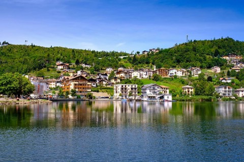Lago di Serraia, Baselga di Pine, Val di Pine, Alta Valsugana e Bersntol, Trentino, Italy