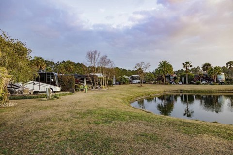 Motorhomes with waterfront lots at RV Resort in southern Alabama, USA