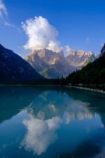 Lake Dürrensee, in front of Monte Cristallo, Dolomites, South Tyrol, Trentino, Italy