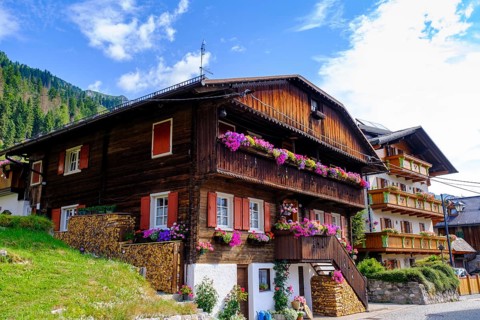 Old farmhouses in the Hoffe district, Sappada, Plodn, Carnic Alps, Julian Friuli, Italy