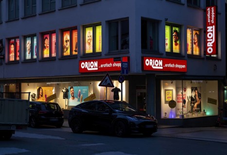 Night shot, Shop window, Display, Sex shop ORION, Eros centre, Shop, Advertisement, Stuttgart,