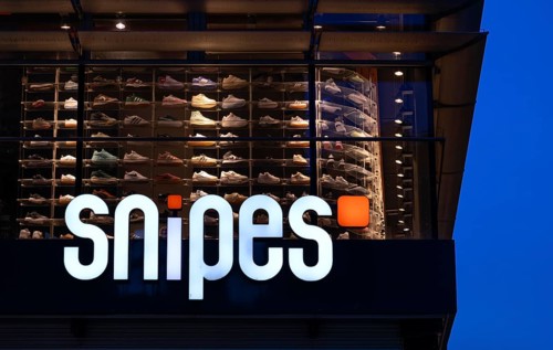 Night shot, Snipes, department stores' chain, shoes, shop, logo, Königsstraße branch, Stuttgart,