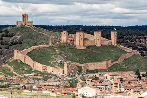El castillo de Molina de Aragon, castle, Aragon, Spain