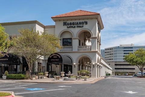 Maggiano's Little Italy Italian restaurant on Post Oak Boulevard in downtown Houston, Texas