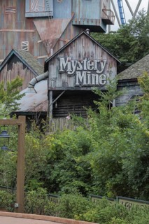Sign on the building near the entrance to the Mystery Mine roller coaster ride at the Dollywood