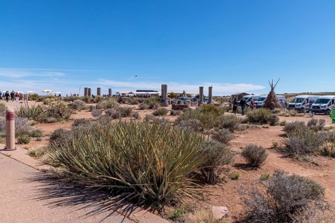 Natural vegetation and Native American cultural exhibits at the Eagle Point area of Grand Canyon