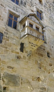 Thurnau Castle, inner courtyard, prayer ornament on the bower, Kulmbach district, Upper Franconia,