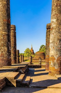 Historic Buddhist temple complex Wat Mahathat, historical park, Sukhothai, Sukhothai province,
