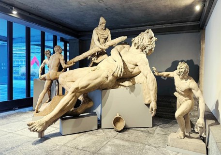 Reconstruction of the Sperlonga Polypheme Group by Heinrich Schröteler and Sivano Bertolin,