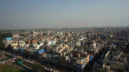 Far-reaching view of an Indian cityscape, Delhi under clear sky, Delhi, India
