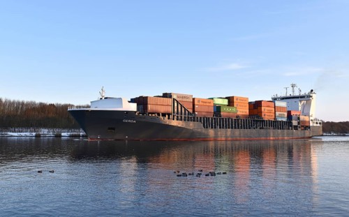 Container ship GERDA sails in the Kiel Canal, NOK, Kiel Canal, Kiel Canal, Schleswig-Holstein,