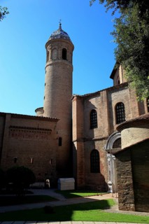 Basilica Basilica of San Vitale, is one of the most important church buildings of the late