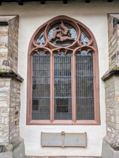 Hare window, three-hare window, optical illusion, three hares running in circles, ears, symbol of