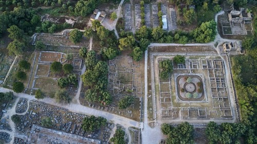 Leonidaion, workshop of Phidias and early Christian Bailica, Heroon, Theocoleon, part of the Temple