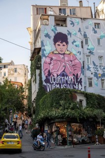 Istanbul, Turkey. September 18th 2025. A wall mural in the narrow streets of trendy Firuzaga and