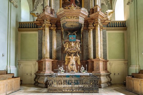Altar of the Neustädter Church in Erlangen, Middle Franconia, Bavaria, Germany