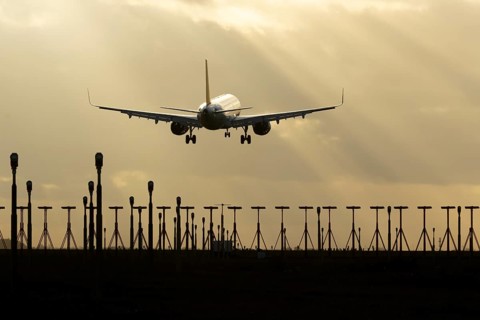 Airbus A321 commercial passenger airliner jet aircraft of Pegasus airlines flying on approach to