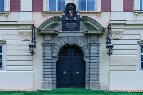 Entrance portal of Lan´cut Castle, 17th century, Lancut formerly Landshut, Poland