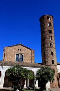 Basilica of Sant'Apollinare Nuovo, three-nave basilica church from the 6th century. It was built by