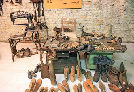Museo della Civiltà Contadina, farmer's museum, shoemaker's workshop, La Rocca, Novellara Castle,