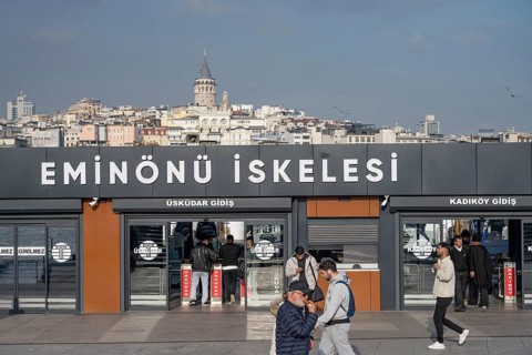 Istanbul, Turkey. December 2nd 2025. Eminonu ferry terminal on the Golden Horn, ferries arrive and