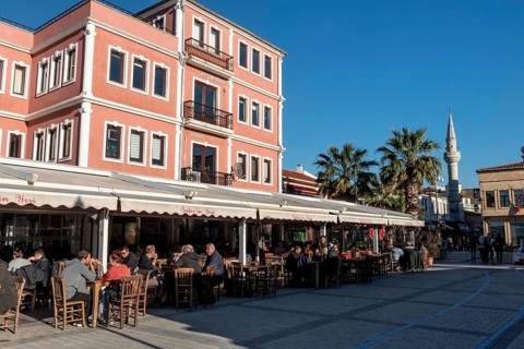 Canakkale, Turkey. February 18th 2022 A popular cafe restaurant on the harbour of Canakkale old