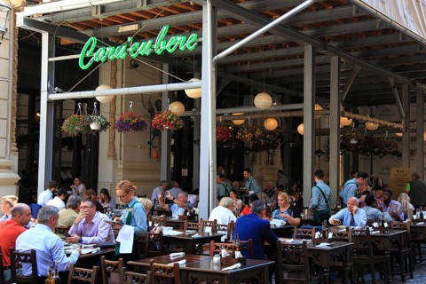 Romania, capital Bucharest, Bucuresti, the restaurant and bar Caru cu Bere, a beer palace with