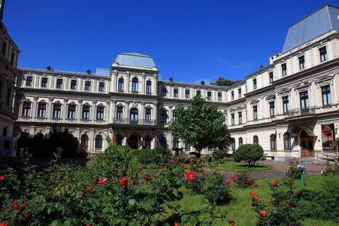 Romania, capital Bucharest, Bucuresti, Muzeul Colectiilor de Arta, Museum of Art Collections in the