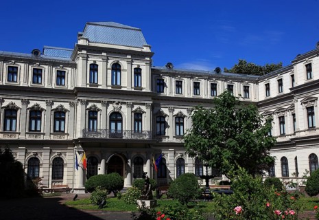 Romania, capital Bucharest, Bucuresti, Muzeul Colectiilor de Arta, Museum of Art Collections in the