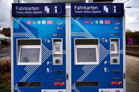 Ticket machine, ticket vending machine, tickets for VVS Verkehrsverbund Stuttgart, bus, subway,