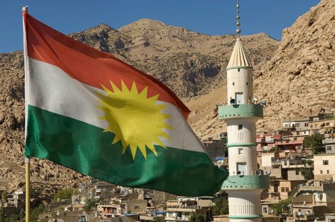 Akre, Kurdish North Iraq. October 2nd 2009 Kurdish flag flying over the village of Akre, near Dohuk