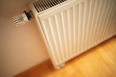 Interior view, thermostat, controller, valve, radiator valve, radiator, heat, parquet, building