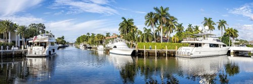 Fort Lauderdale Florida panoramic yachts and villas luxury wealth on Las Olas Blvd in Fort
