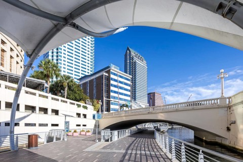 Tampa Riverwalk Promenade on the Hillsborough River Skyline with skyscrapers downtown in Tampa, USA