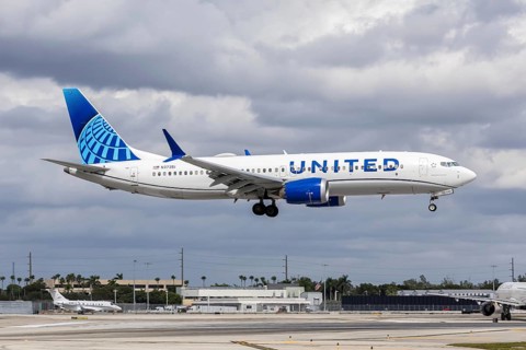 A United Airlines Boeing 737-8 MAX aircraft with license plate N37351 at Miami airport, USA