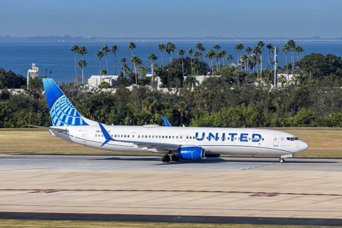 A United Airlines Boeing 737-900ER aircraft with license plate N69847 at Tampa airport, United