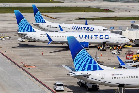 United Airlines Boeing 737 aircraft at Fort Lauderdale Airport, United States