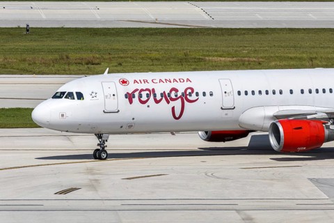 An Air Canada Rouge Airbus A321 aircraft with the license plate C-GHPJ at Fort Lauderdale airport,