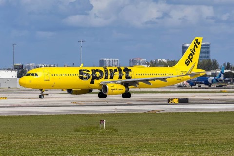 An Airbus A321 Spirit Airlines aircraft with license plate N670NK at Fort Lauderdale airport, USA