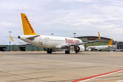 An Airbus A320neo Pegasus Airlines aircraft with the license plate TC-NBL at the airport in
