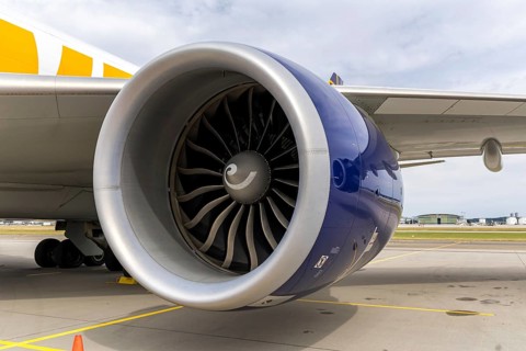 General Electric GenX engine on an Atlas Air Boeing 747-8F aircraft with the license plate N860GT
