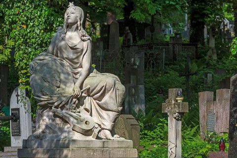 Grave of Polish sculptor Tadeusz Baracz von Odrowaz, 1849-1905, Lützenhofer Cemetery Lychakivskiy