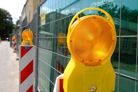 Warning light for construction site protection