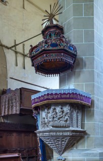 Pulpit, base from 1596, the sound cover is baroque from 1754, three-nave hall church, Birthälm